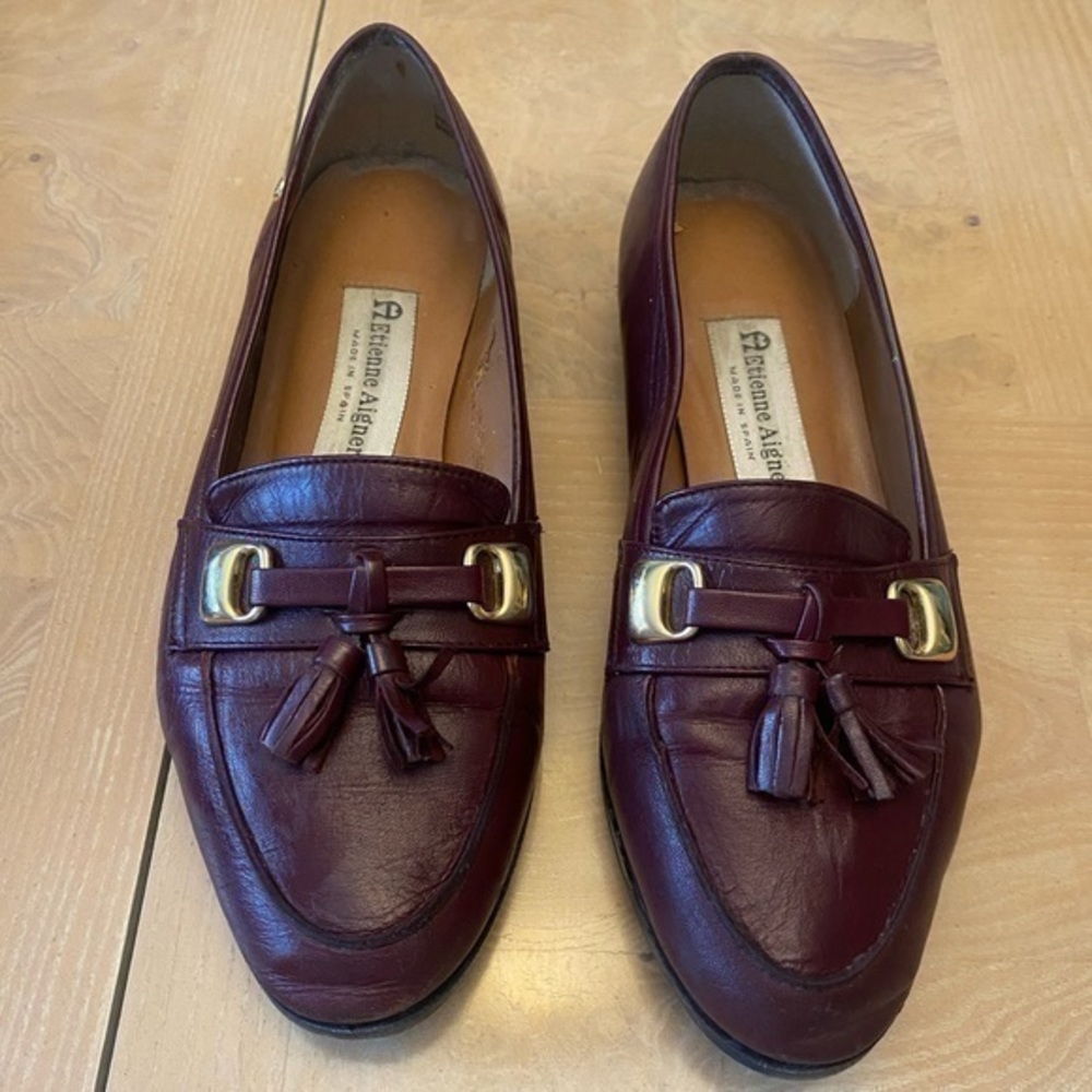 Etienne Aigner burgundy loafers